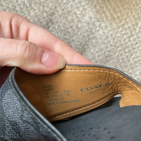 ▪️Coach Monogram Wedge Sandals - Picture 9 of 9